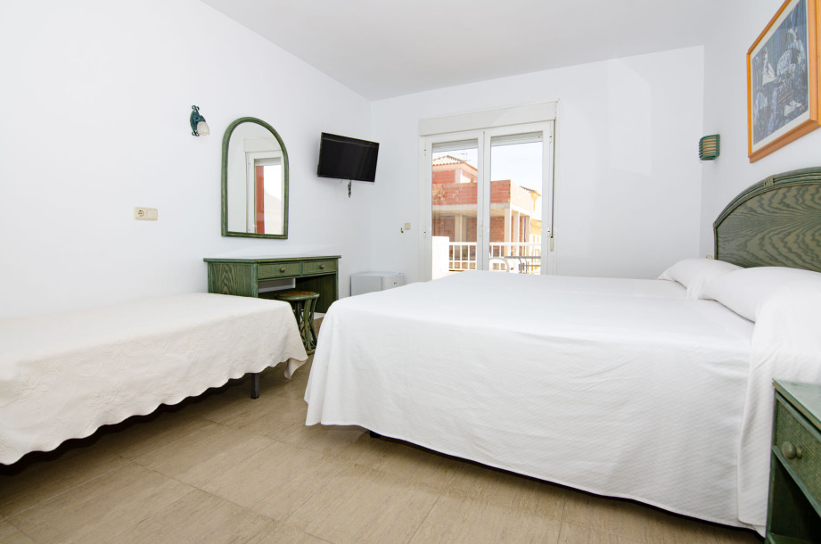 Habitación triple - Hostal Manolo